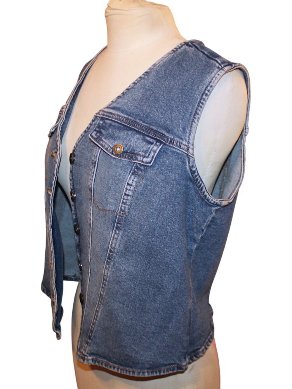 Jessica Simpson Plus Size 0X Denim Vest Medium Wash NWT - Picture 5 of 8